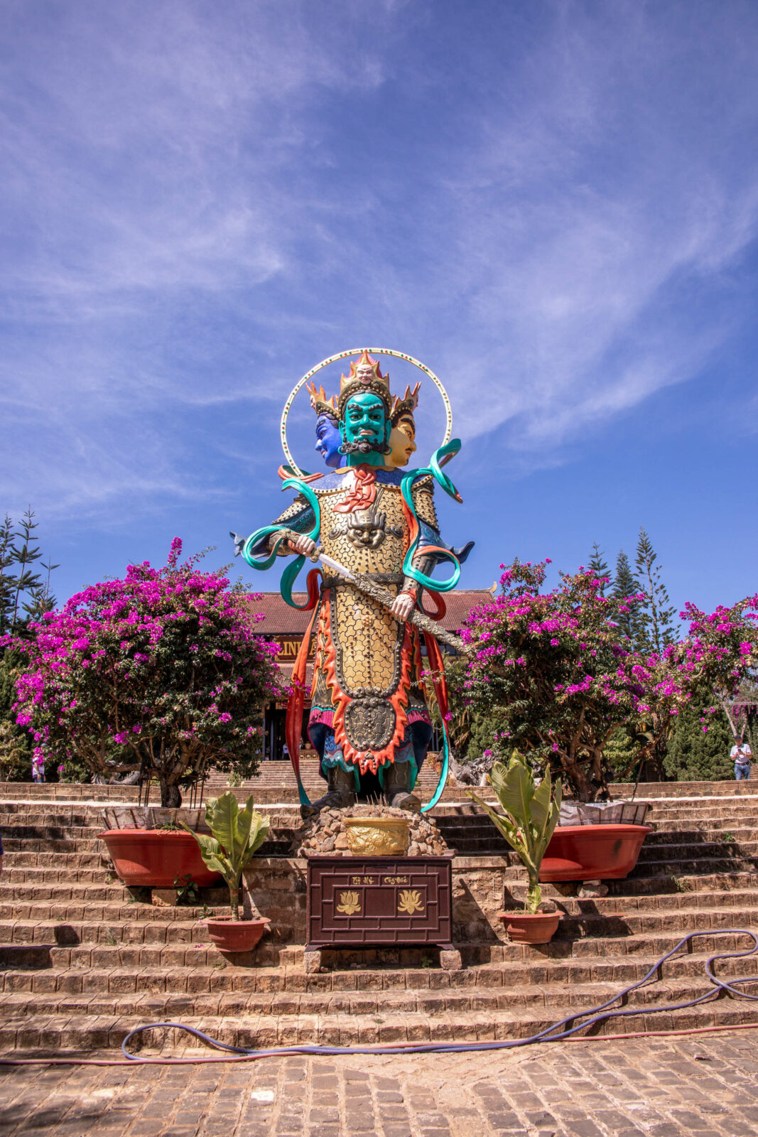 statuen in vietnam