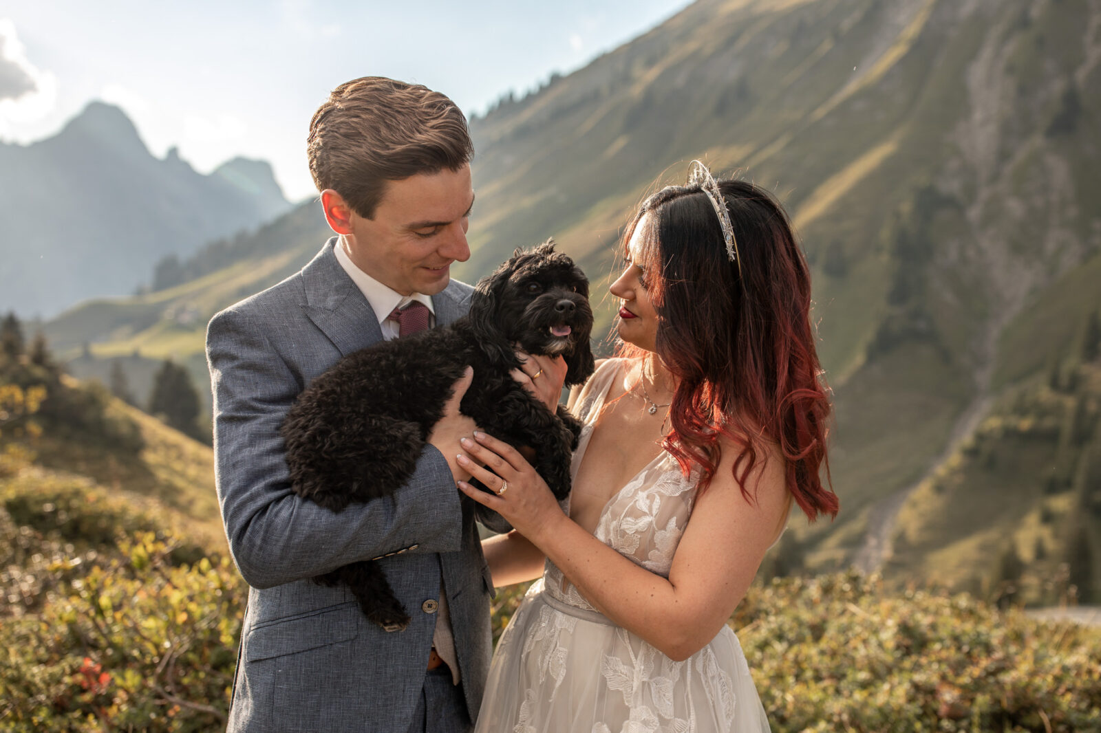 Hochzeitsfotos mit Hund in Vorarlberg