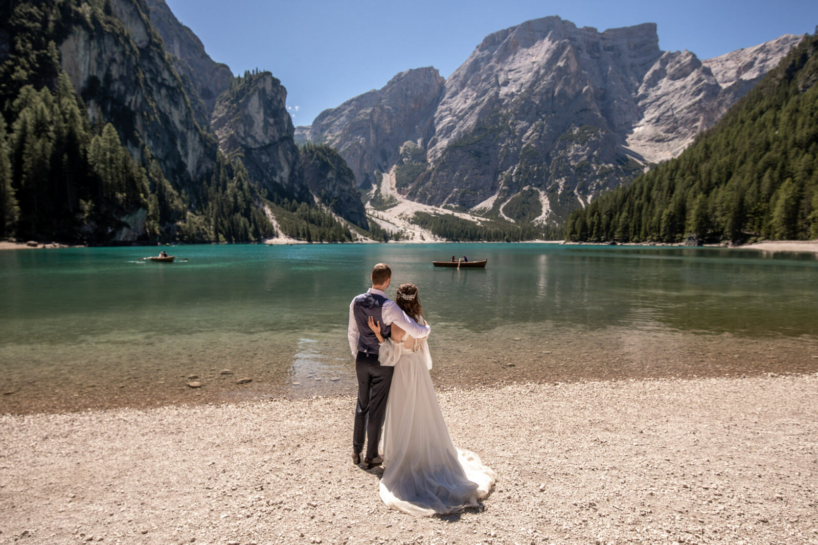 Hochzeitsfotos am Pragser Wildsee Fotografen