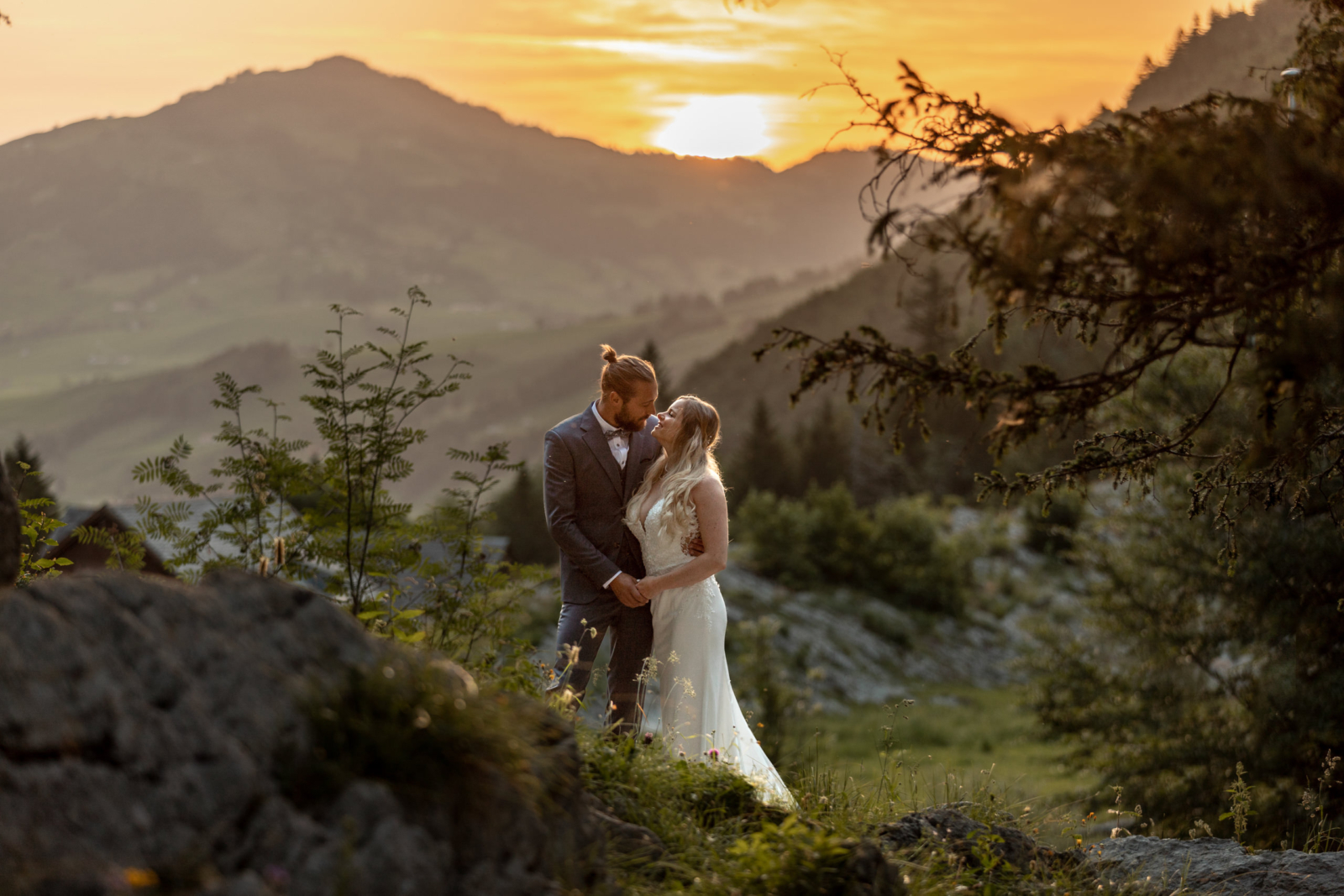 Hochzeitsfotos bei Sonnenaufgang
